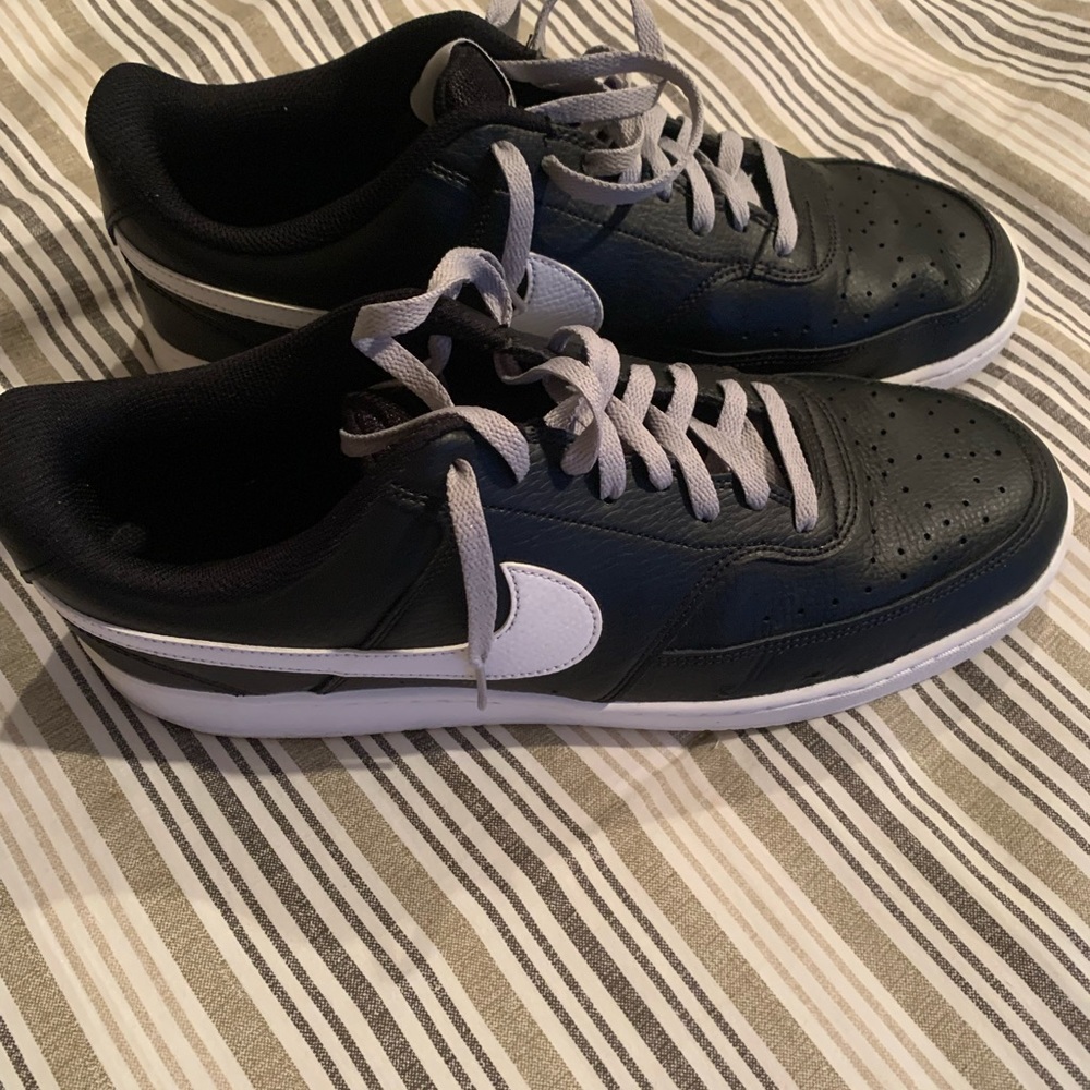 Men’s Nike Court Vision low